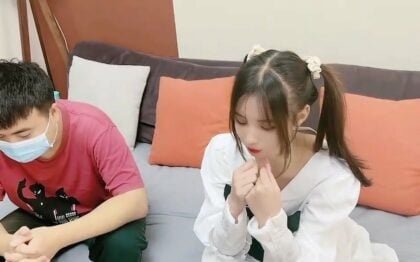 Khoái cảm anh trai vỡ lòng đứa em gái dễ thương thỏa mãn