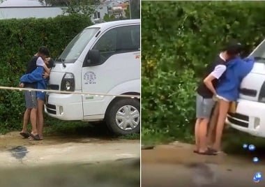 Video XXX cặp đôi làm tình giữa đường