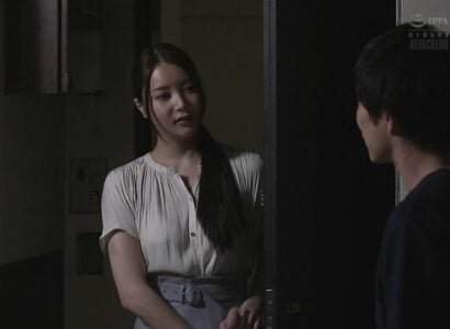 Gái xinh tự sướng rên la, cậu hàng xóm sang nhà 