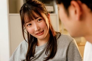 Test cảm giác mới với đồ chơi xếp hình cùng em gái cùng lớp